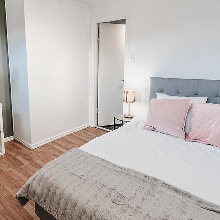 Saefsen House • Spacious Updated Home • Close To The Slopes! Fredriksberg Kültér fotó